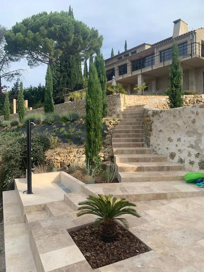 Holiday home The Scandinavian Bastide, Sleeps Up Till 12, Extra Guest House Sleeps 4 Montauroux